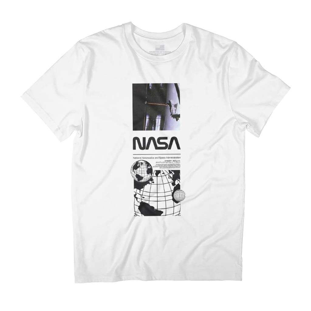 NASA Spacewalking Astronaut Men's T-Shirt product image 1